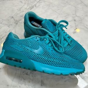 Nike Air Max 90 Ultra Breathe Women’s Size 6.5